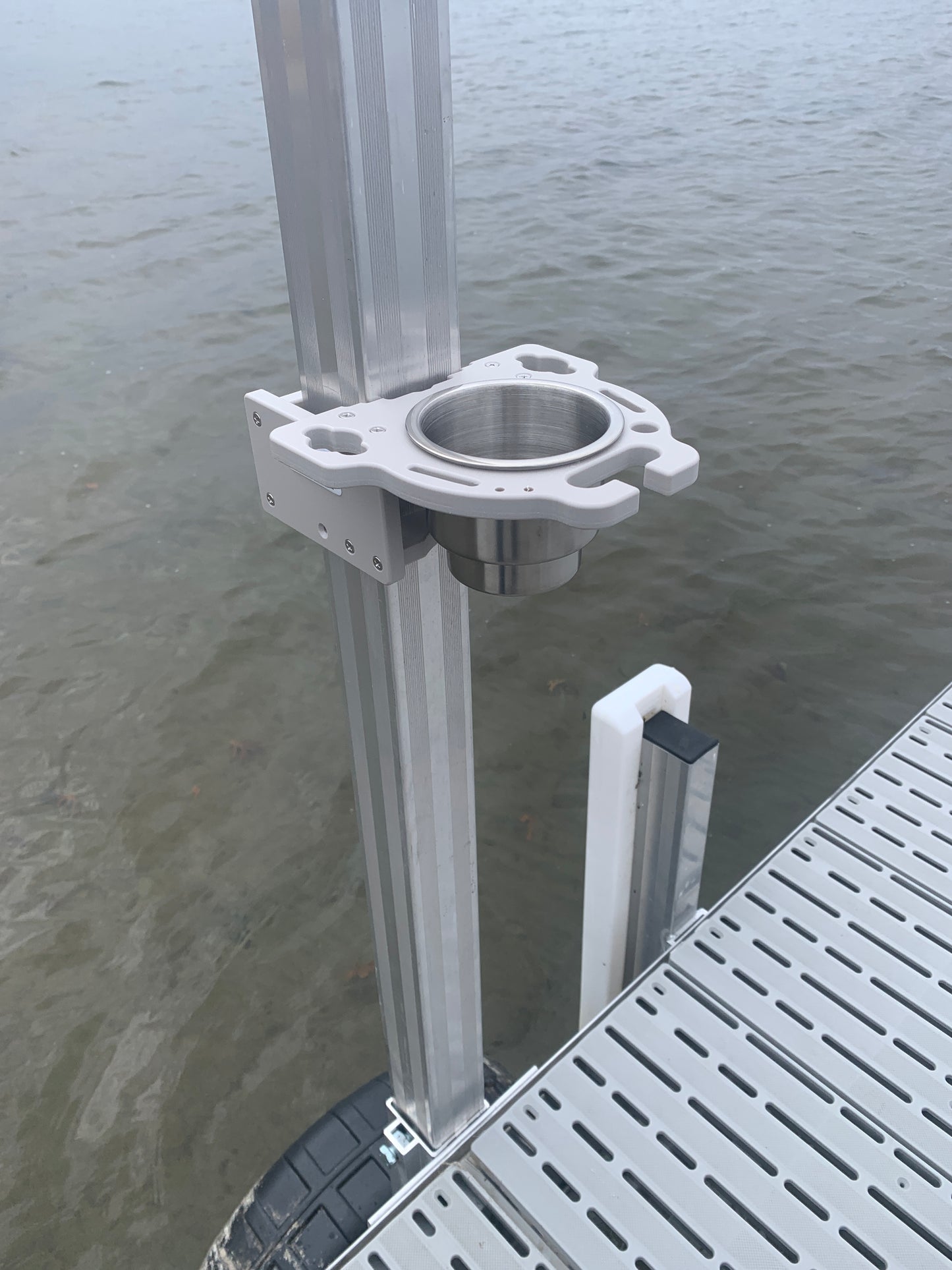 Dock Post – Single Rod and Cup Holder