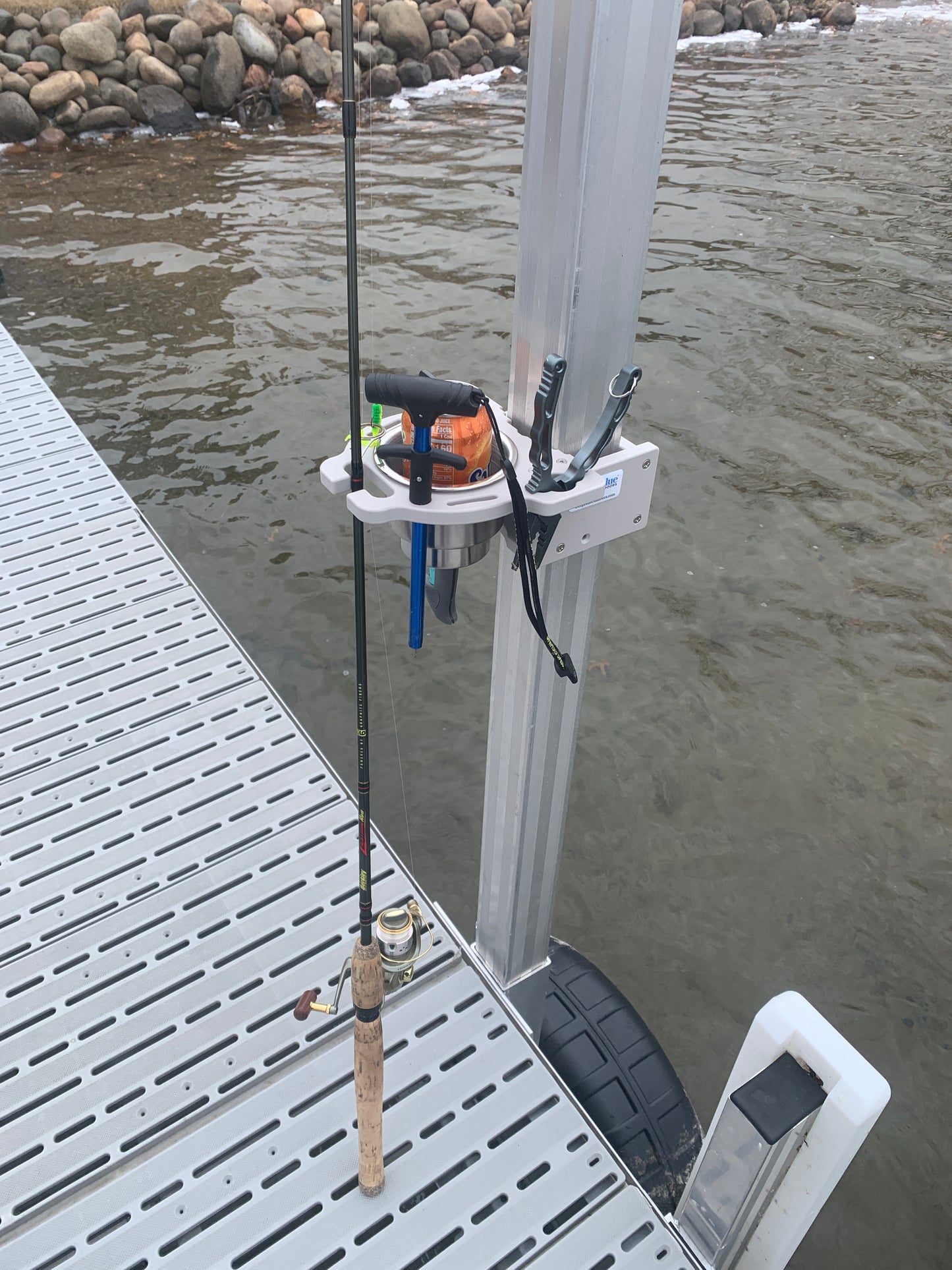 Dock Post – Single Rod and Cup Holder