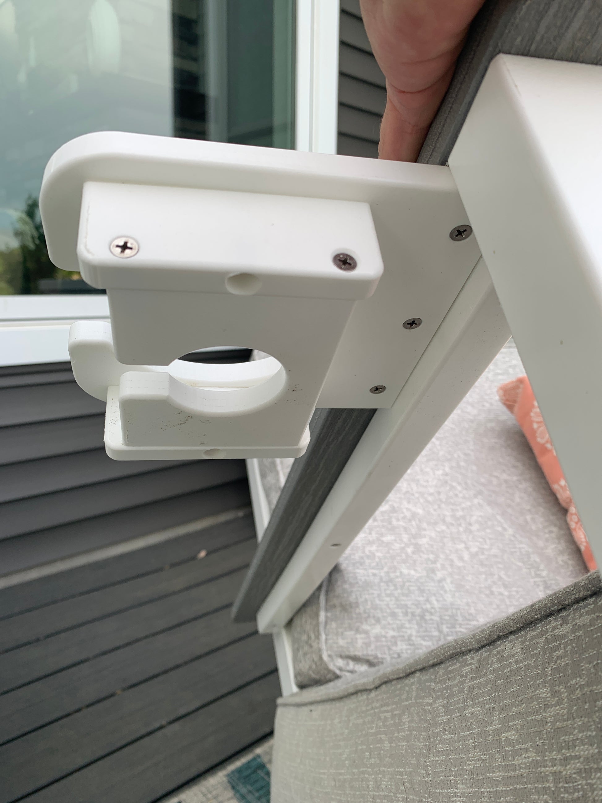 how to mount Patio Chair Cup Holder on a chair